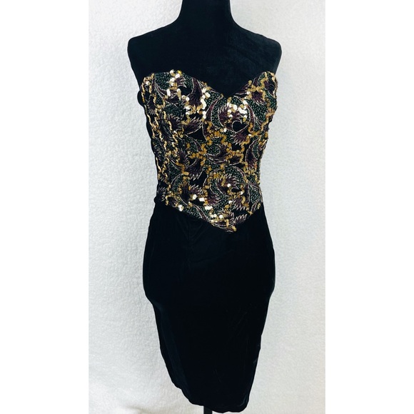 (VTG) JESSICA MCCLINTOCK • Gunne Sax Black Velvet Sequin Strapless Mini Dress - Picture 15 of 16